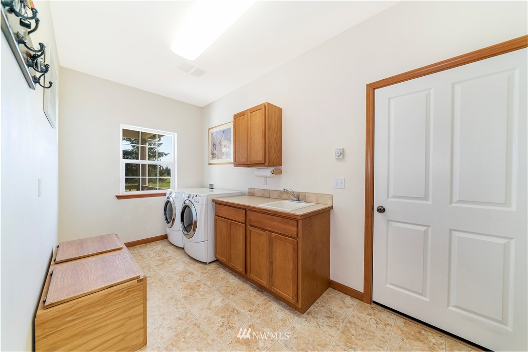 7737 191st Avenue Southwest Rochester, WA 98579 - Photo 13 of 23