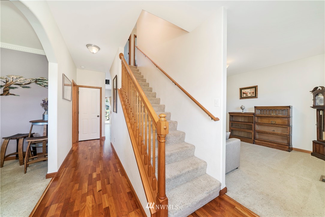 7737 191st Avenue Southwest Rochester, WA 98579 - Photo 5 of 23