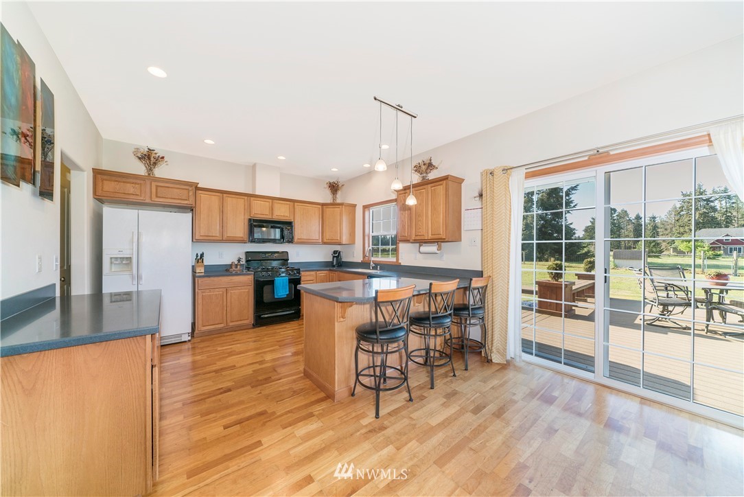 7737 191st Avenue Southwest Rochester, WA 98579 - Photo 8 of 23