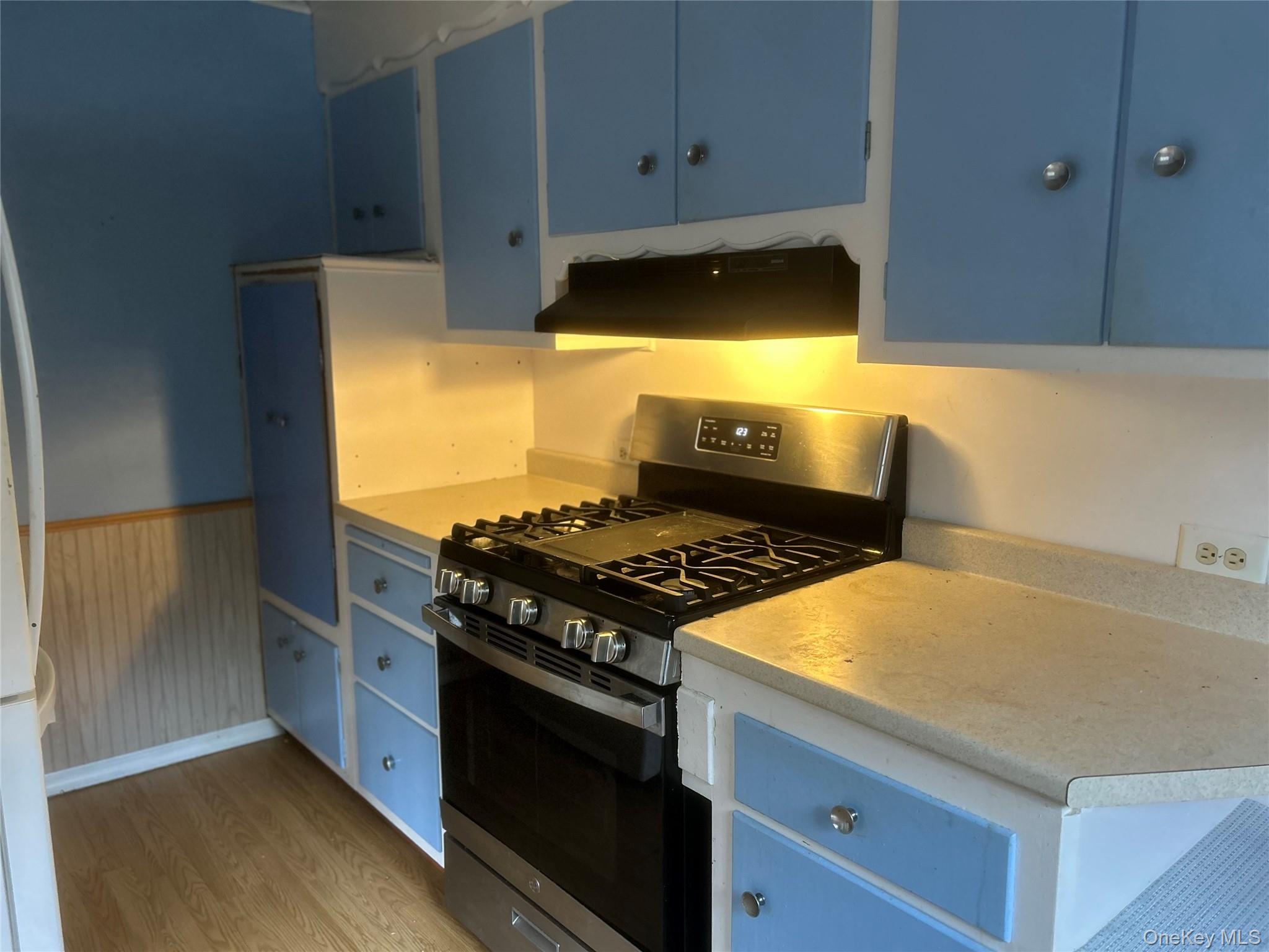 65 Eldred-Yulan Road Eldred, NY 12732 - Photo 8 of 22 a kitchen with a stove and a cabinet