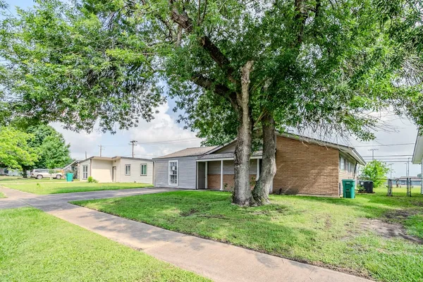 $159,900 | 3705 Crawford Drive, Pasadena, TX 77503