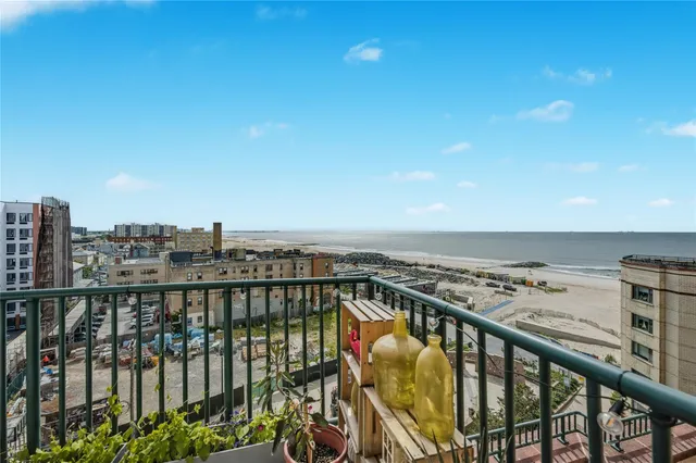$749,000 | 116-12 Ocean Promenade, Unit UPH6/806/8F | Rockaway Park