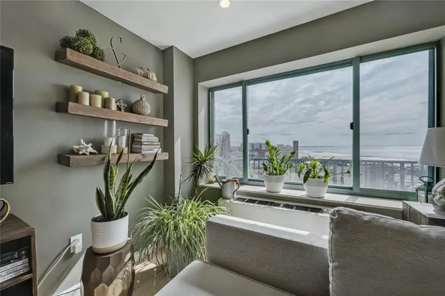 $749,000 | 116-12 Ocean Promenade, Unit UPH6/806/8F | Rockaway Park