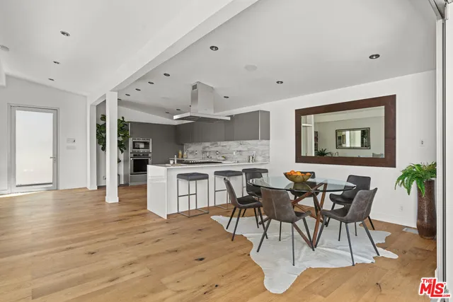 $2,399,000 | 7470 Woodrow Wilson Drive, Los Angeles, CA 90046