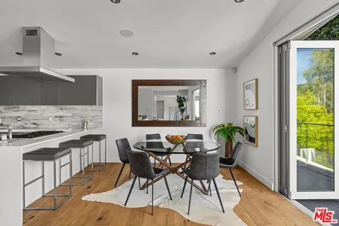 $2,399,000 | 7470 Woodrow Wilson Drive, Los Angeles, CA 90046