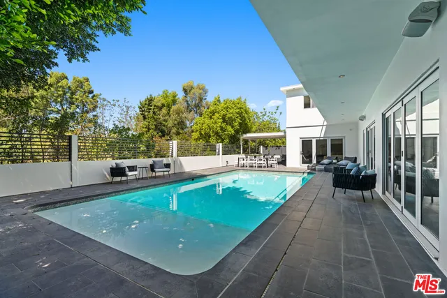 $2,399,000 | 7470 Woodrow Wilson Drive, Los Angeles, CA 90046