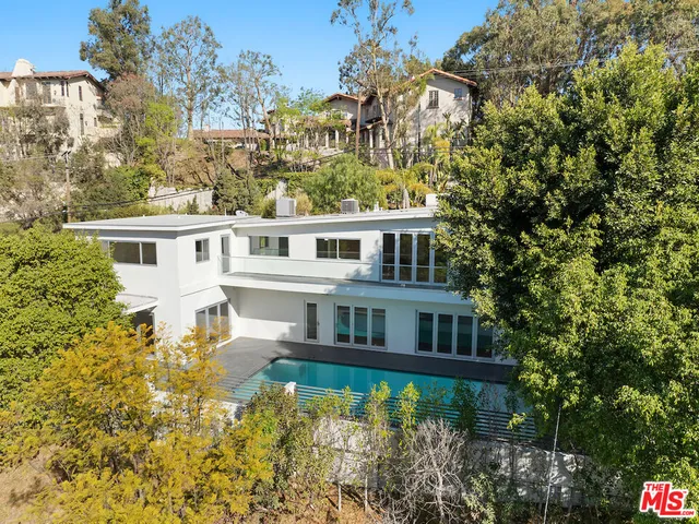 $2,399,000 | 7470 Woodrow Wilson Drive, Los Angeles, CA 90046