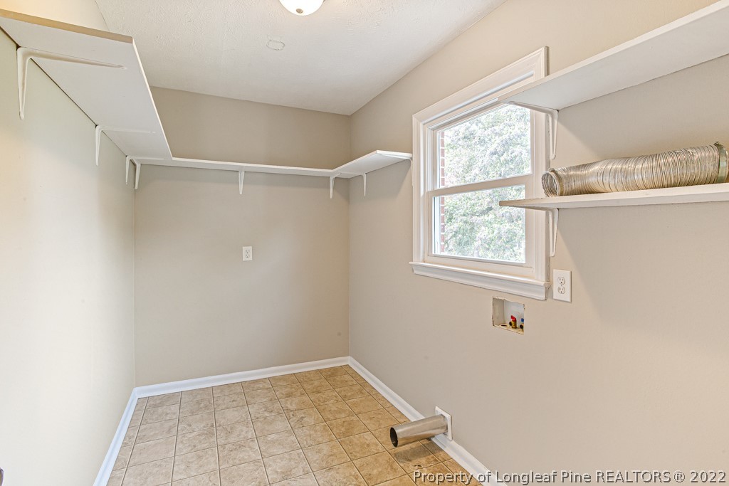 3678 Golfview Road Hope Mills, NC 28348 - Photo 16 of 35 Gallery Image 16