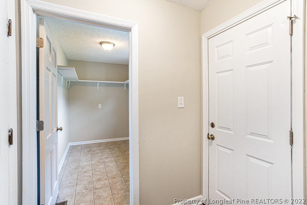 3678 Golfview Road Hope Mills, NC 28348 - Photo 17 of 35 Gallery Image 17