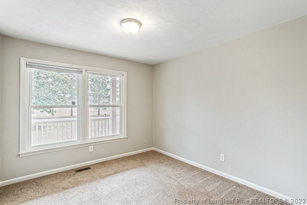 3678 Golfview Road Hope Mills, NC 28348 - Photo 24 of 35 Gallery Image 24