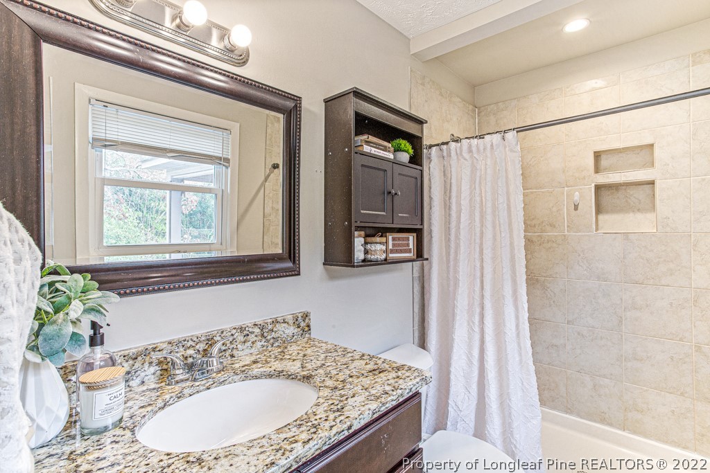 3678 Golfview Road Hope Mills, NC 28348 - Photo 28 of 35 Gallery Image 28