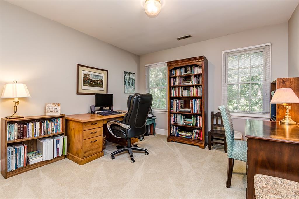 3501 Plantation Road Charlotte, NC 28270 - Photo 21 of 31 Gallery Image 21