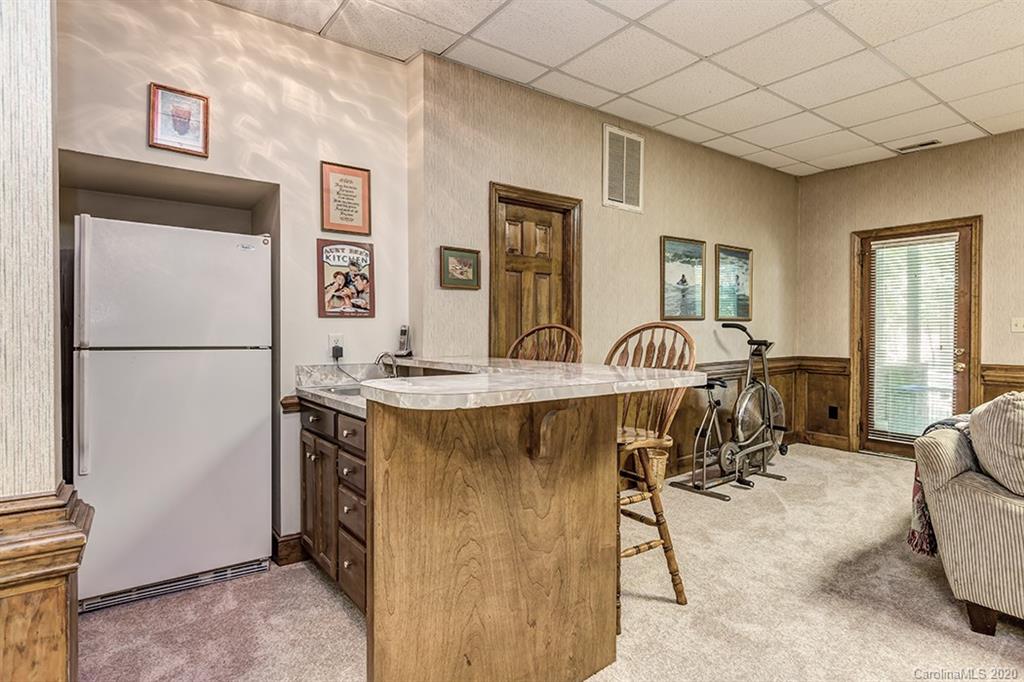 3501 Plantation Road Charlotte, NC 28270 - Photo 28 of 31 Gallery Image 28