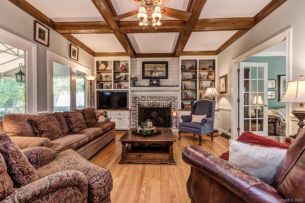 3501 Plantation Road Charlotte, NC 28270 - Photo 7 of 31 Gallery Image 7