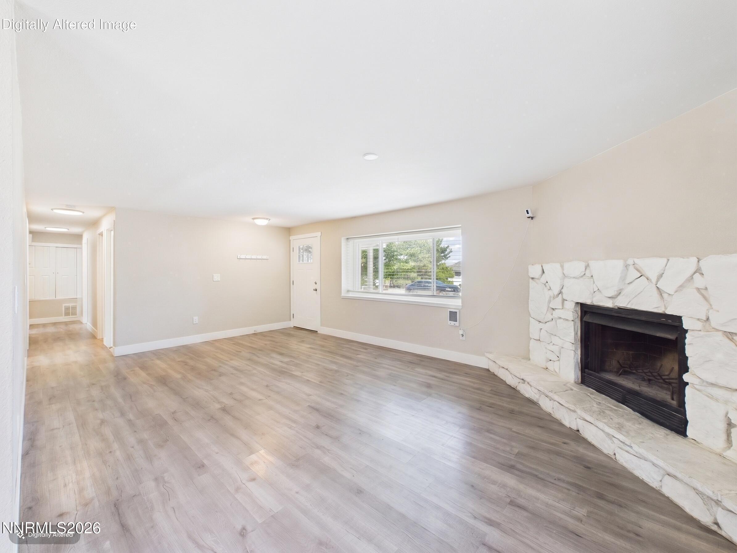 2425 Seneca Drive Reno, NV 89506 - Photo 5 of 31 living rm 1