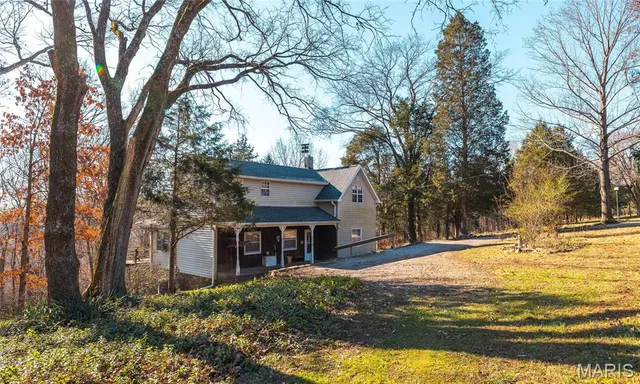 $625,000 | 1600 Albert Street, Golconda, IL 62938