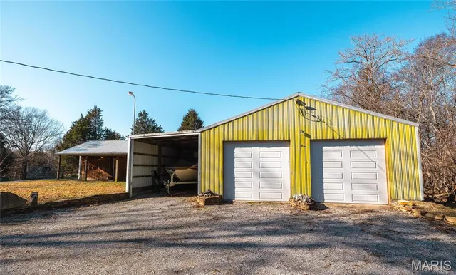 $625,000 | 1600 Albert Street, Golconda, IL 62938