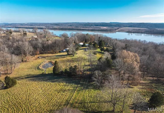 $625,000 | 1600 Albert Street, Golconda, IL 62938