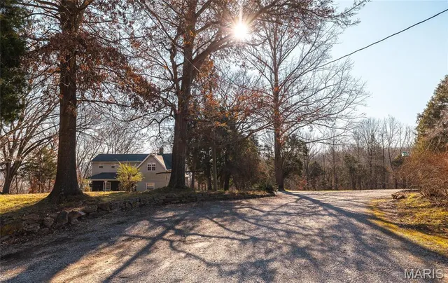 $625,000 | 1600 Albert Street, Golconda, IL 62938