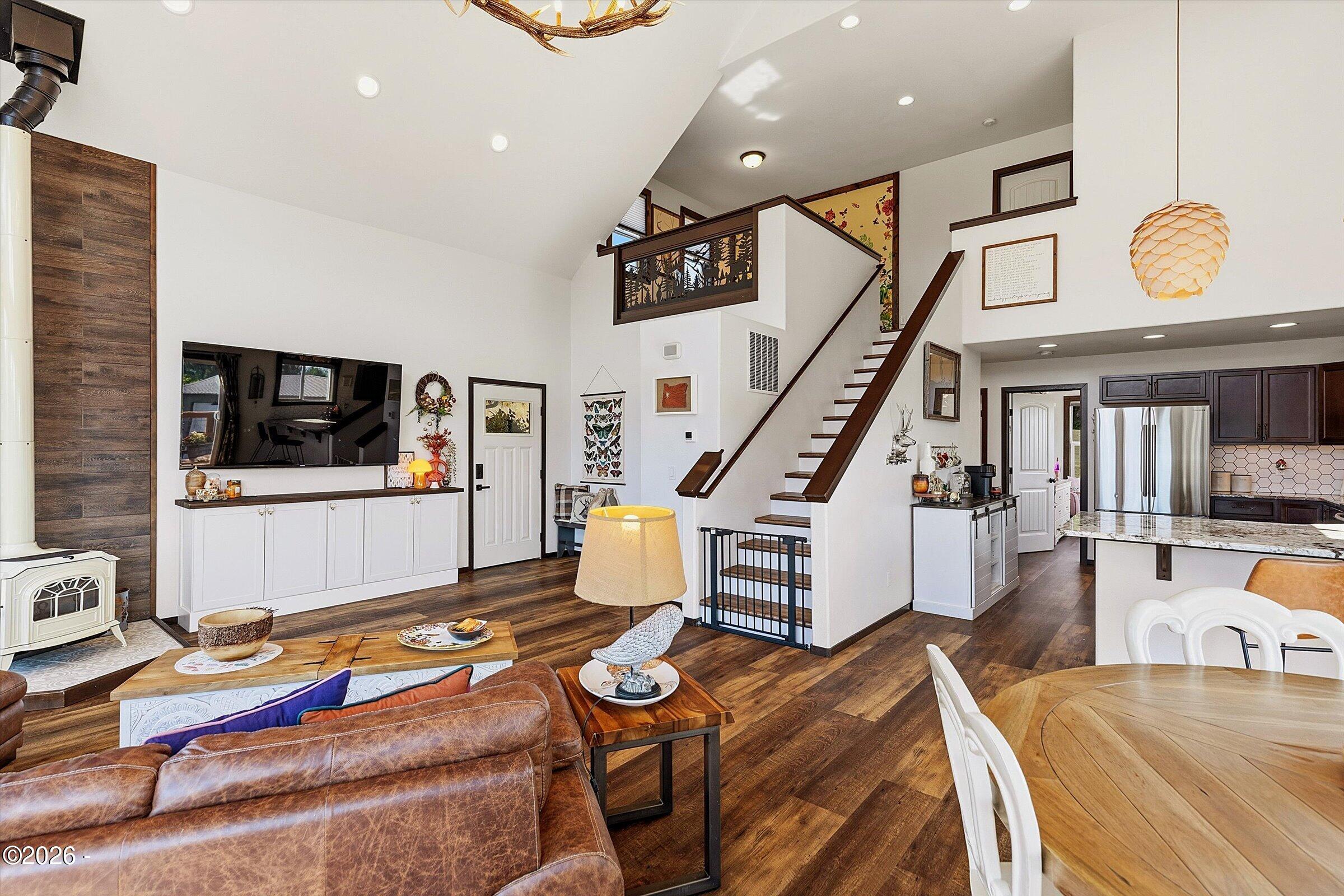 15075 Bel Air Road Cloverdale, OR 97112 - Photo 17 of 58 Gallery Image 17