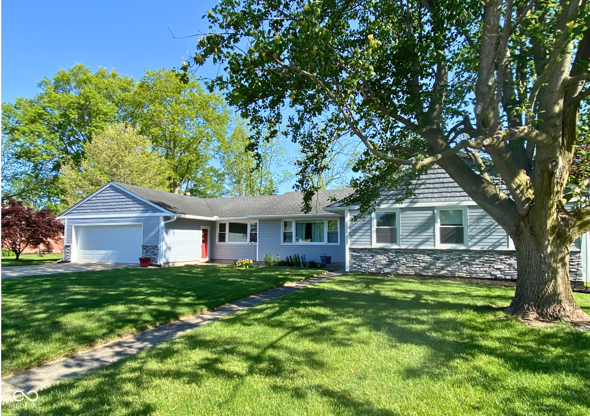122 Grandison Road Greenfield, IN 46140 - Photo 1 of 28