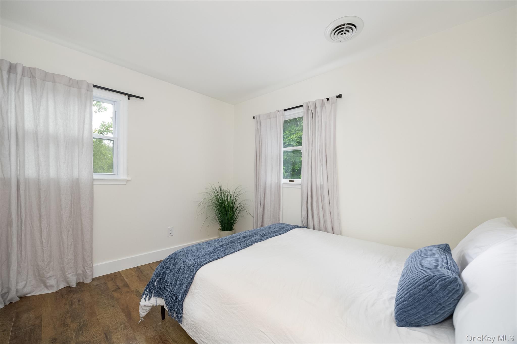 4 Cove Road Rhinebeck, NY 12572 - Photo 27 of 35