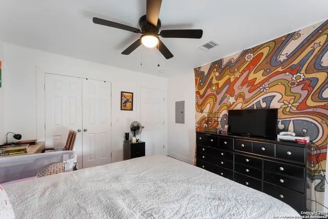 $1,599 | 928 Hedges Street, San Antonio, TX 78203