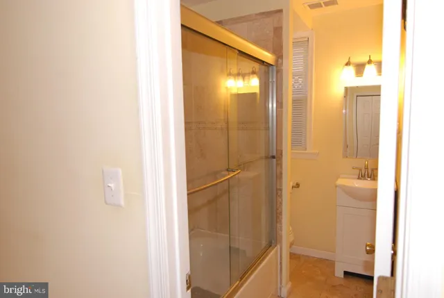 $1,650 | 8414 Flower Avenue, Unit 6, Takoma Park, MD 20912