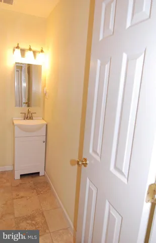 $1,650 | 8414 Flower Avenue, Unit 6, Takoma Park, MD 20912