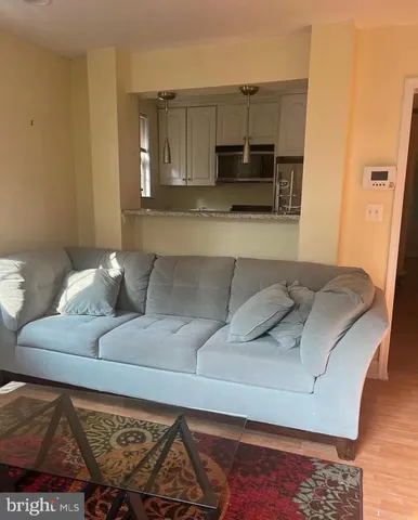 $1,650 | 8414 Flower Avenue, Unit 6, Takoma Park, MD 20912