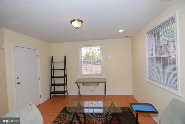 $1,650 | 8414 Flower Avenue, Unit 6, Takoma Park, MD 20912