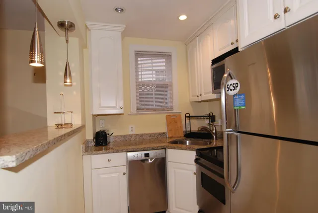 $1,650 | 8414 Flower Avenue, Unit 6, Takoma Park, MD 20912