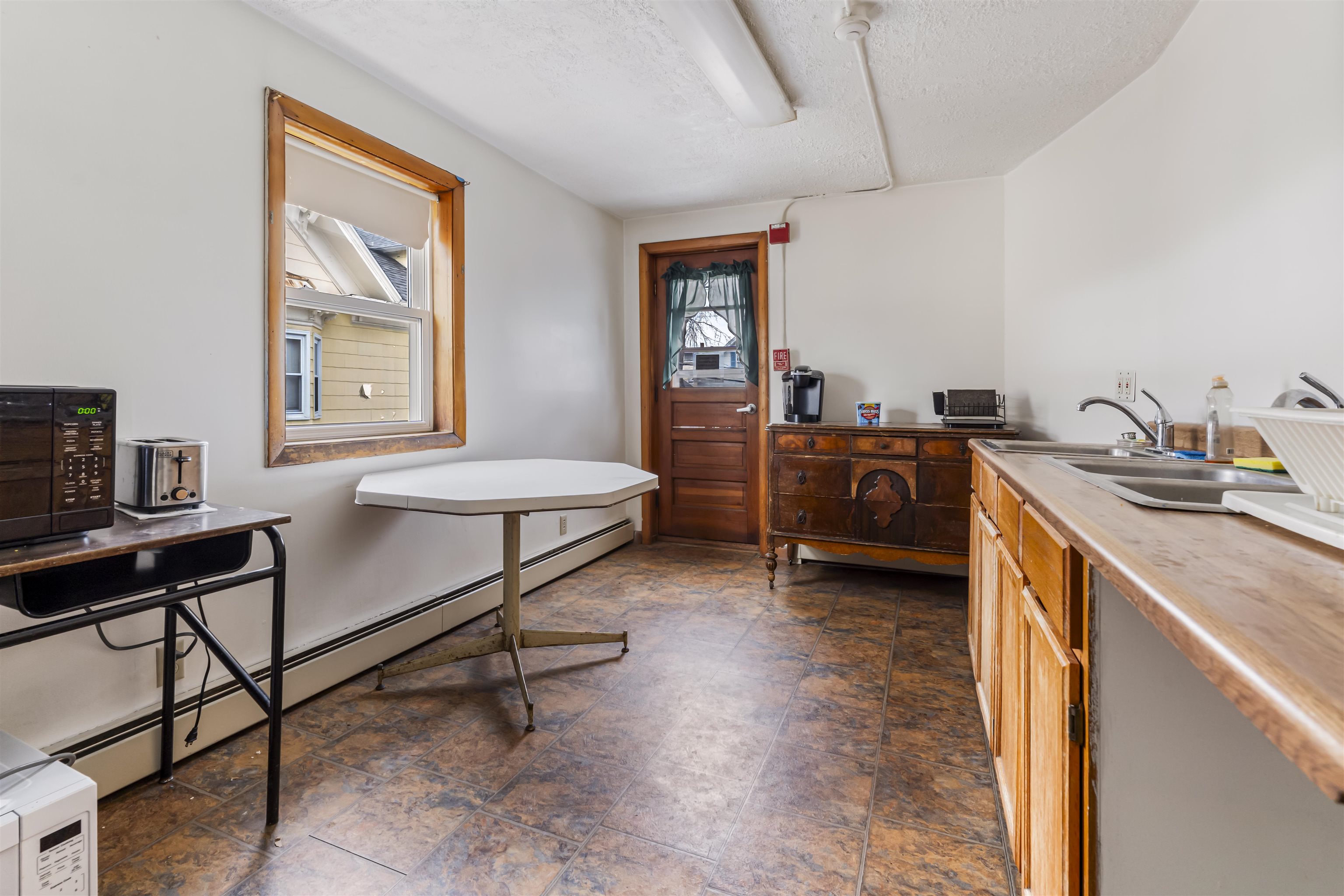151 Pearl Street Manchester, NH 03104 - Photo 40 of 47