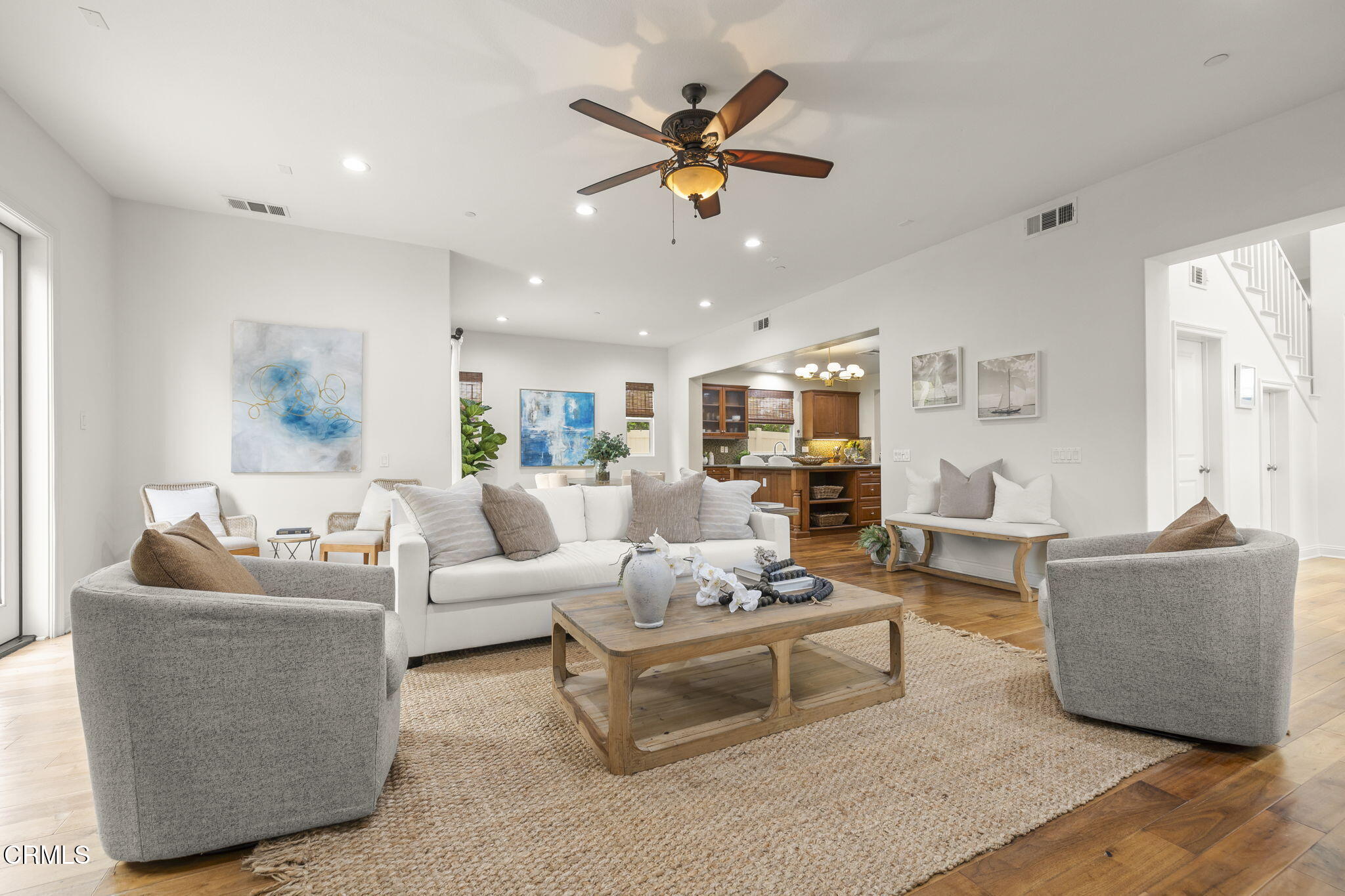 5000 Terramar Way Oxnard, CA 93035 - Photo 13 of 64 17-web-or-mls-UpmarketMedia-5000Ter-102