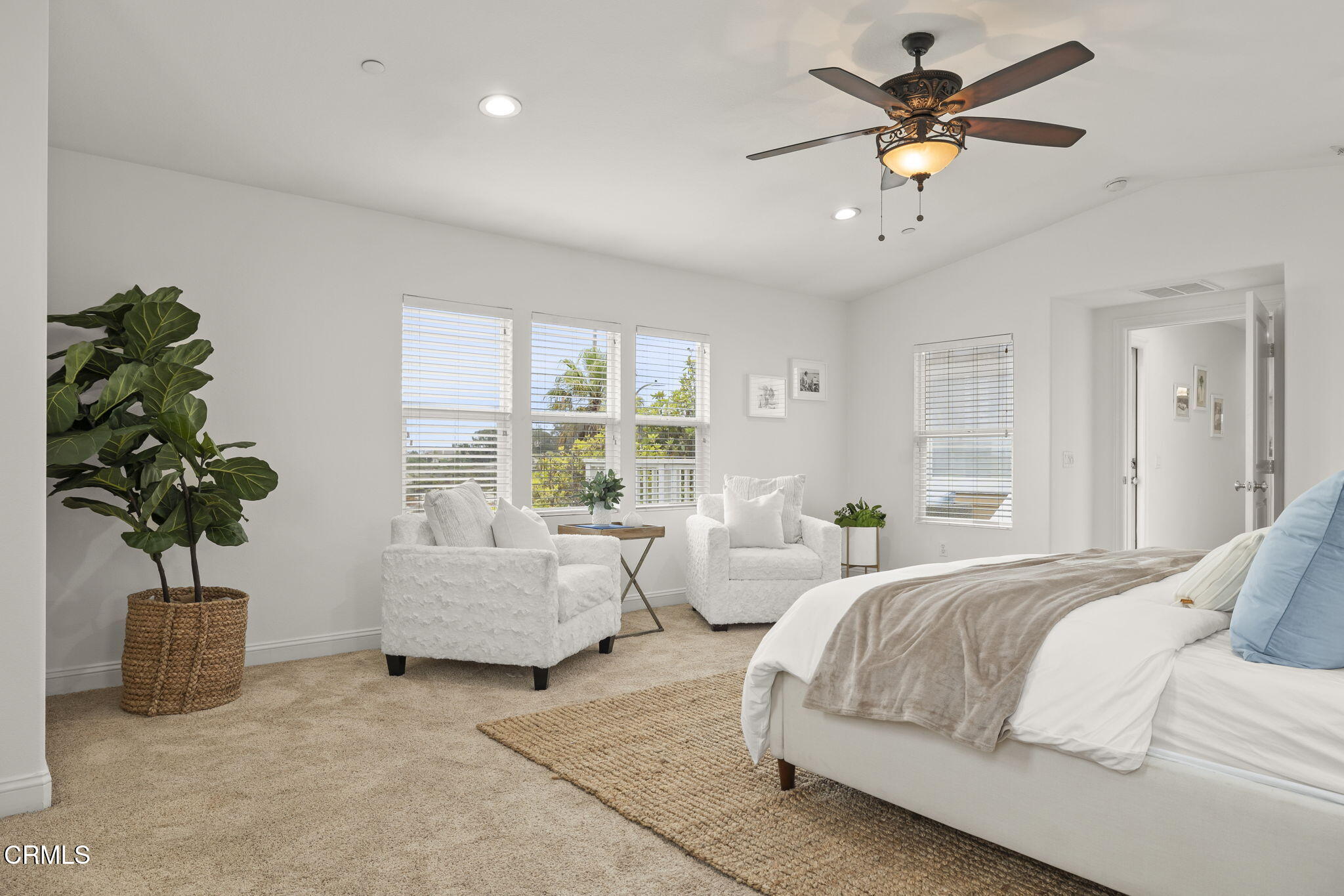 5000 Terramar Way Oxnard, CA 93035 - Photo 31 of 64 40-web-or-mls-UpmarketMedia-5000Ter-27