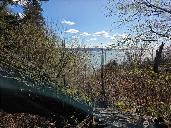 $95,000 | 12 W Gedney Way, Hat Island, WA 98201