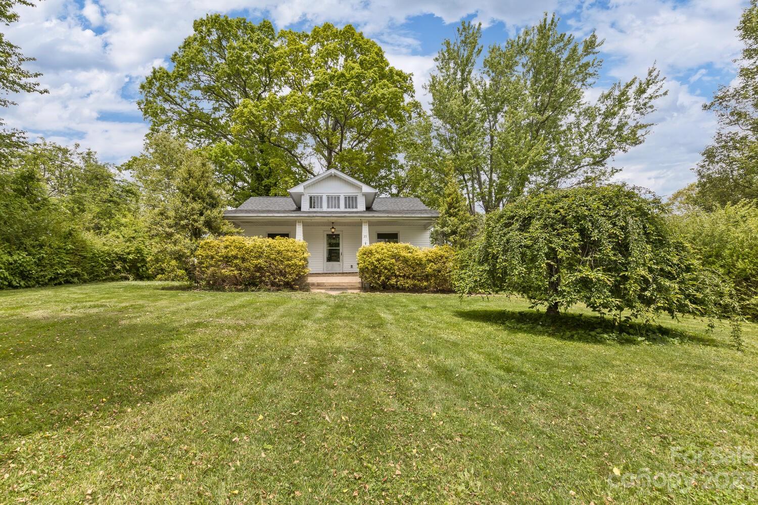 25 Floyd Miller Road Candler, NC 28715 - Photo 2 of 47 Gallery Image 2