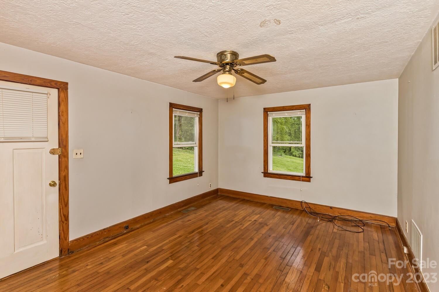 25 Floyd Miller Road Candler, NC 28715 - Photo 35 of 47 Gallery Image 35