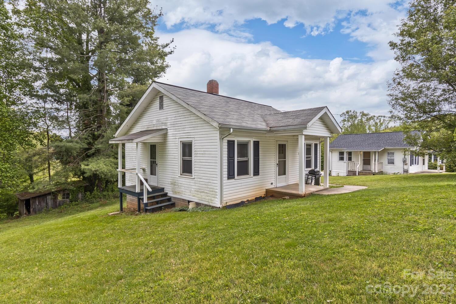 25 Floyd Miller Road Candler, NC 28715 - Photo 7 of 47 Gallery Image 7