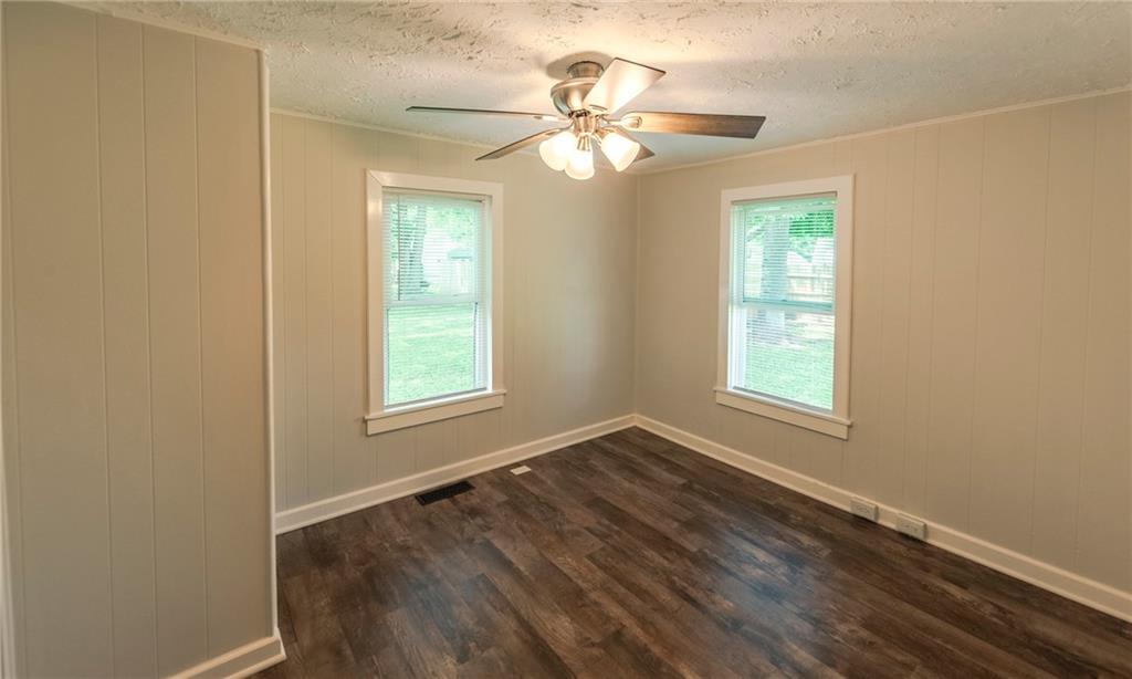 748 South Center Street Pendleton, IN 46064 - Photo 12 of 17