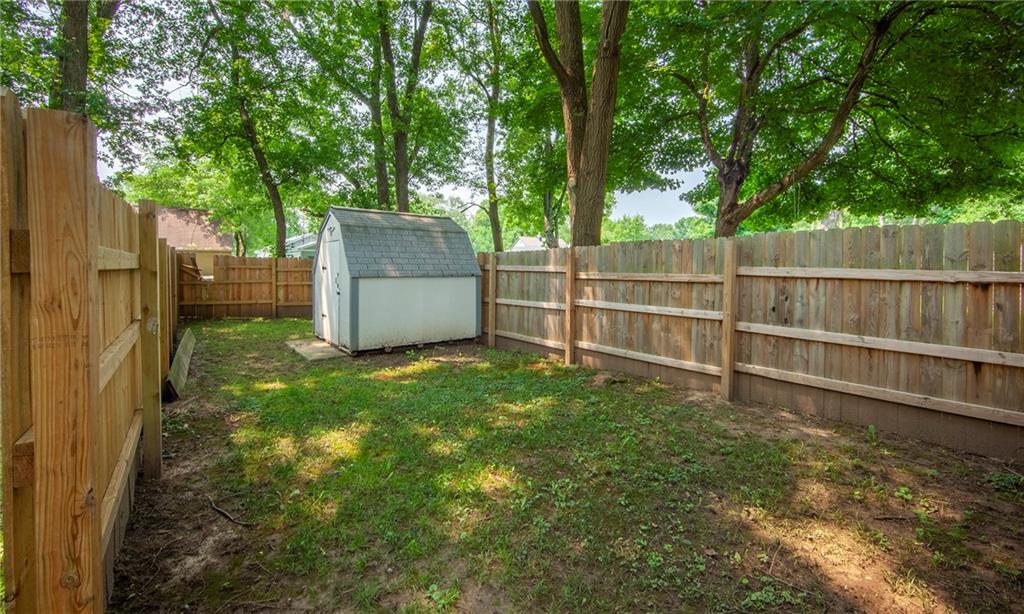 748 South Center Street Pendleton, IN 46064 - Photo 15 of 17