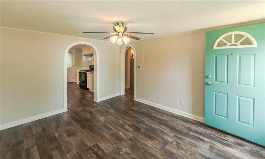 748 South Center Street Pendleton, IN 46064 - Photo 4 of 17