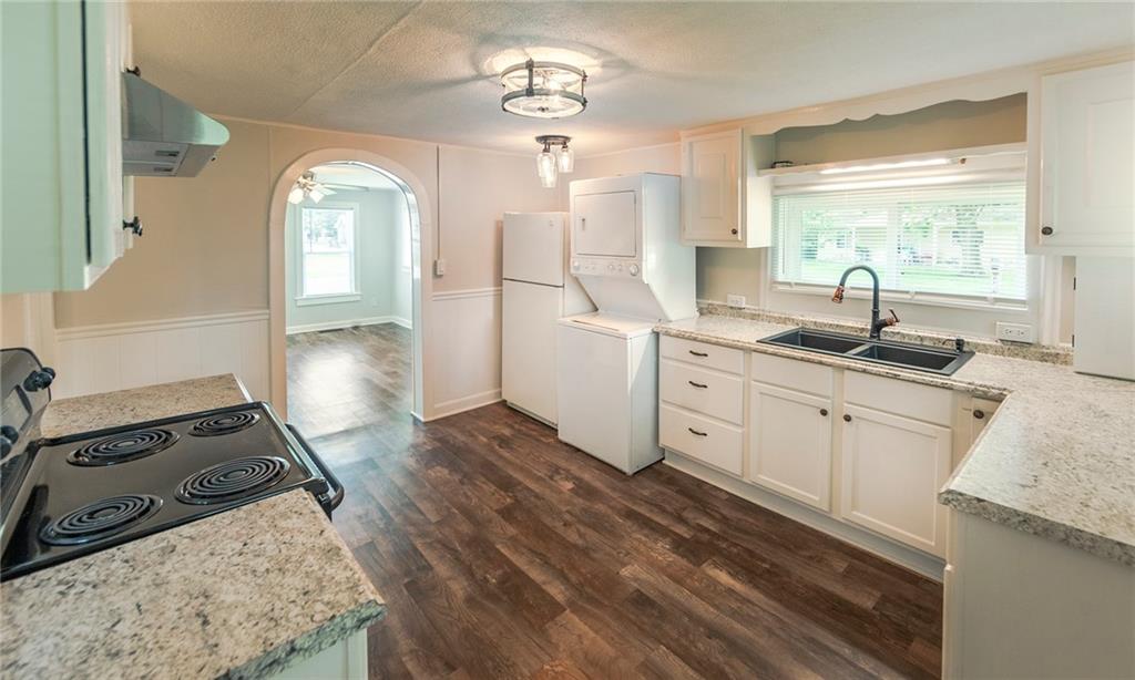748 South Center Street Pendleton, IN 46064 - Photo 5 of 17