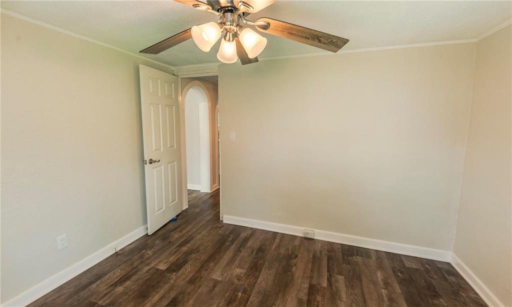 748 South Center Street Pendleton, IN 46064 - Photo 8 of 17