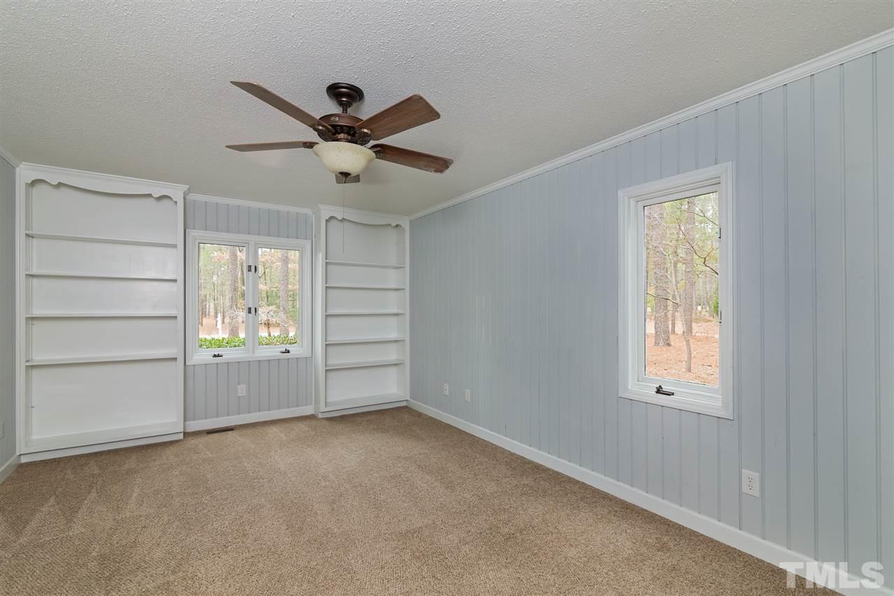 205 Canterbury Road Southern Pines, NC 28387 - Photo 12 of 25