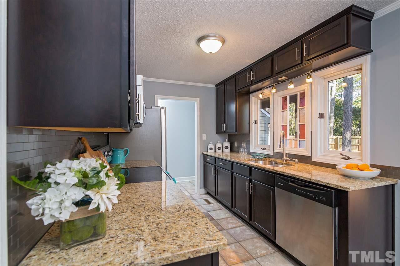 205 Canterbury Road Southern Pines, NC 28387 - Photo 9 of 25