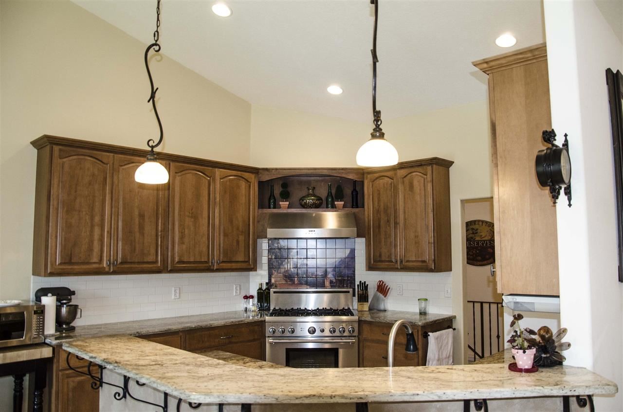 7828 South Hangman Valley Road Spokane, WA 99224 - Photo 6 of 20