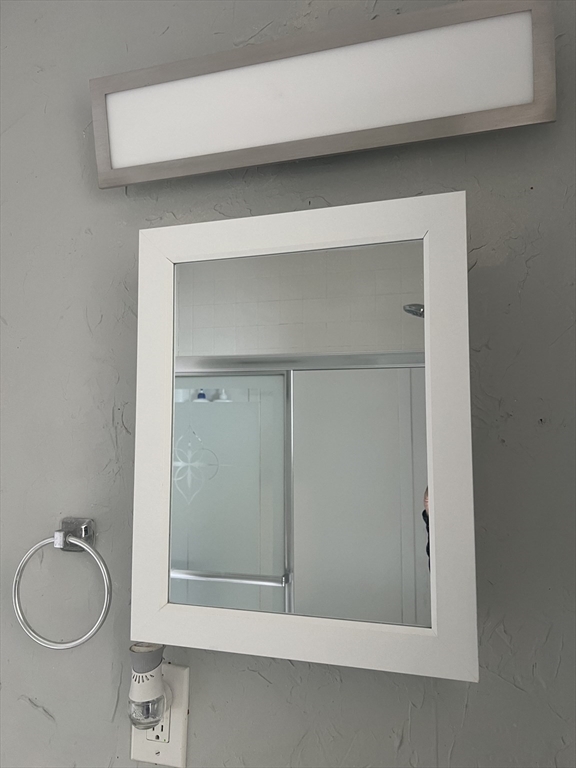 25 Eames Street Framingham, MA 01702 - Photo 7 of 31