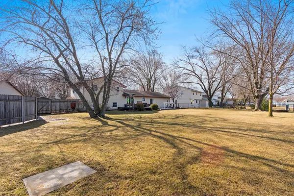 $319,900 | 3638 Glenbrooke Lane, Green Bay, WI 54301