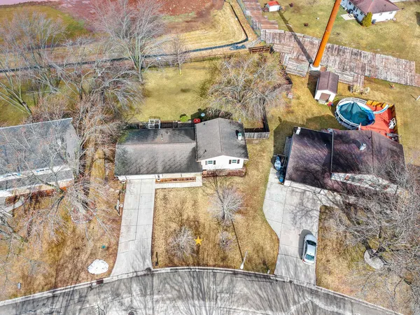 $319,900 | 3638 Glenbrooke Lane, Green Bay, WI 54301